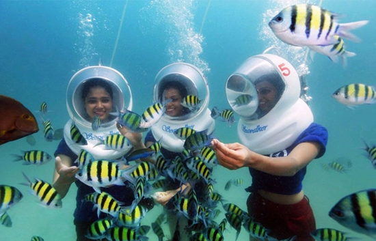 Underwater Sea Walk